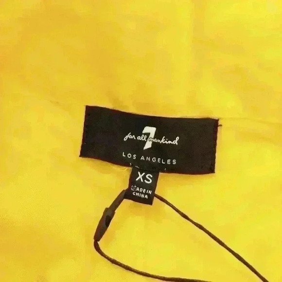 7fam Eyelet Short in Dandelion Size XS - Picture 8 of 11